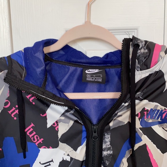 Just Do It Windbreaker - Picture 5 of 6